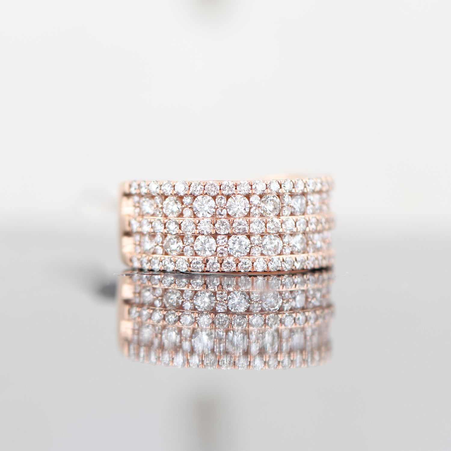 5 Row Diamond Ring 14kt RG 10.6gr 3.22cttw SI-GH RN000346