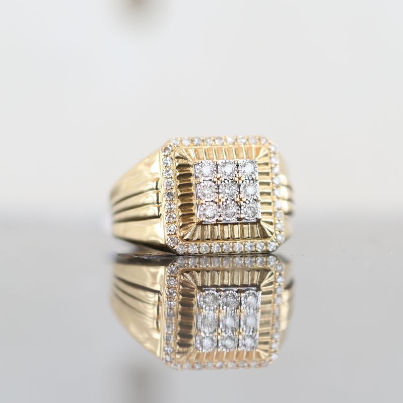 Illusion Set Diamond Square Top Gold Fluted Bezel Ring 14kt YG 7.7gr 0.68cttw SI-GHI RN000399