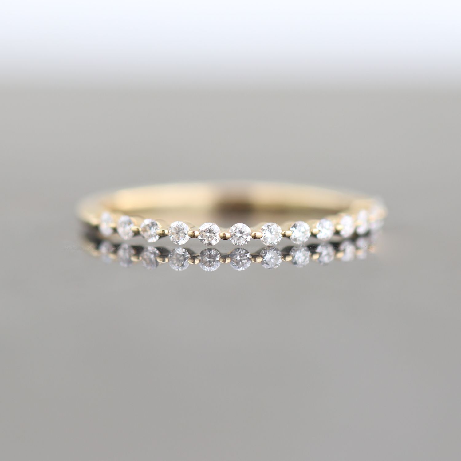 Diamond Stacker Ring 18kt YG 14 RD 0.18ctw SI-GH RN00150
