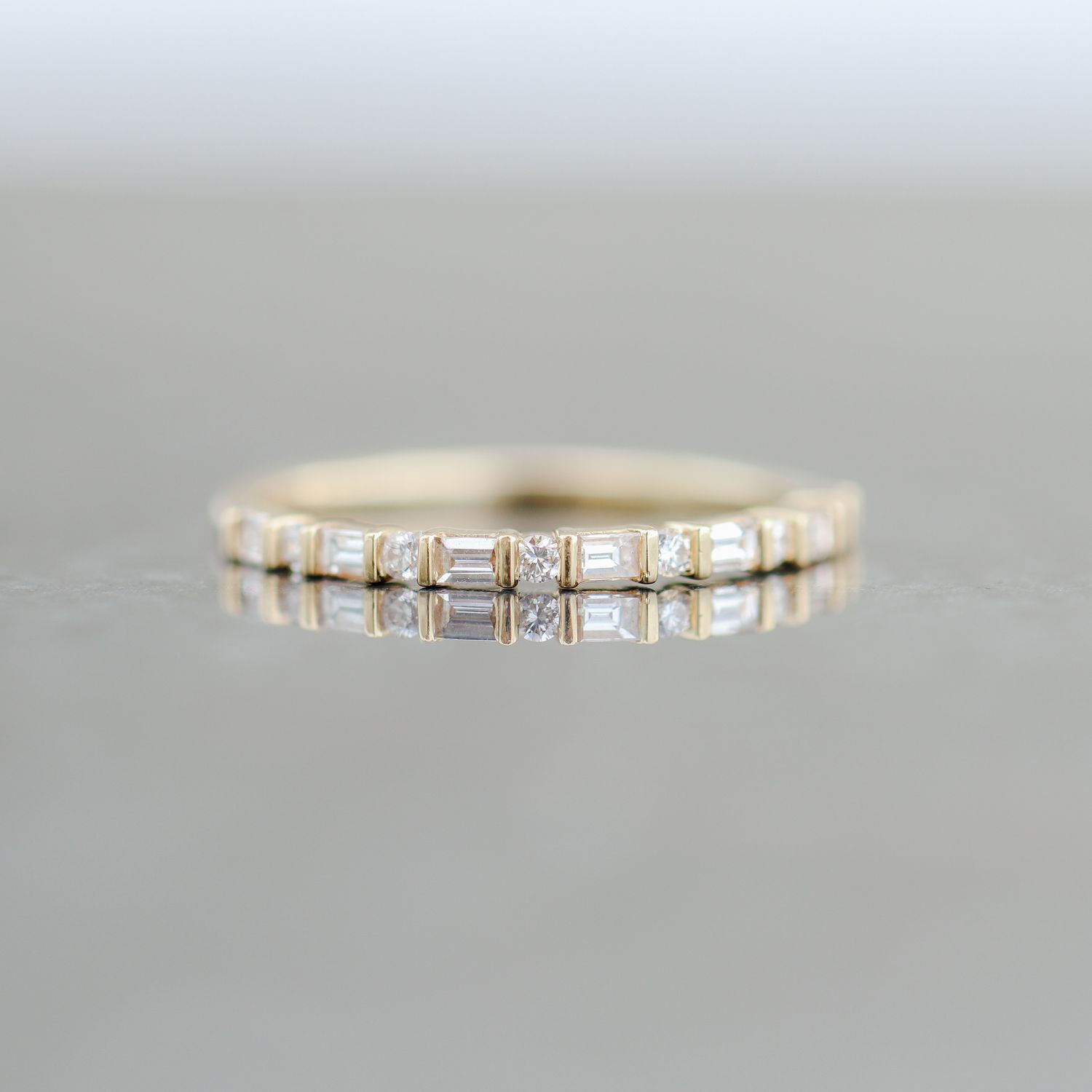 Baguette Round Stacker 18kt YG 1.29gr 0.26cttw RN00172
