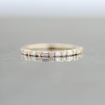 Baguette Round Stacker 18kt YG 1.29gr 0.26cttw RN00172