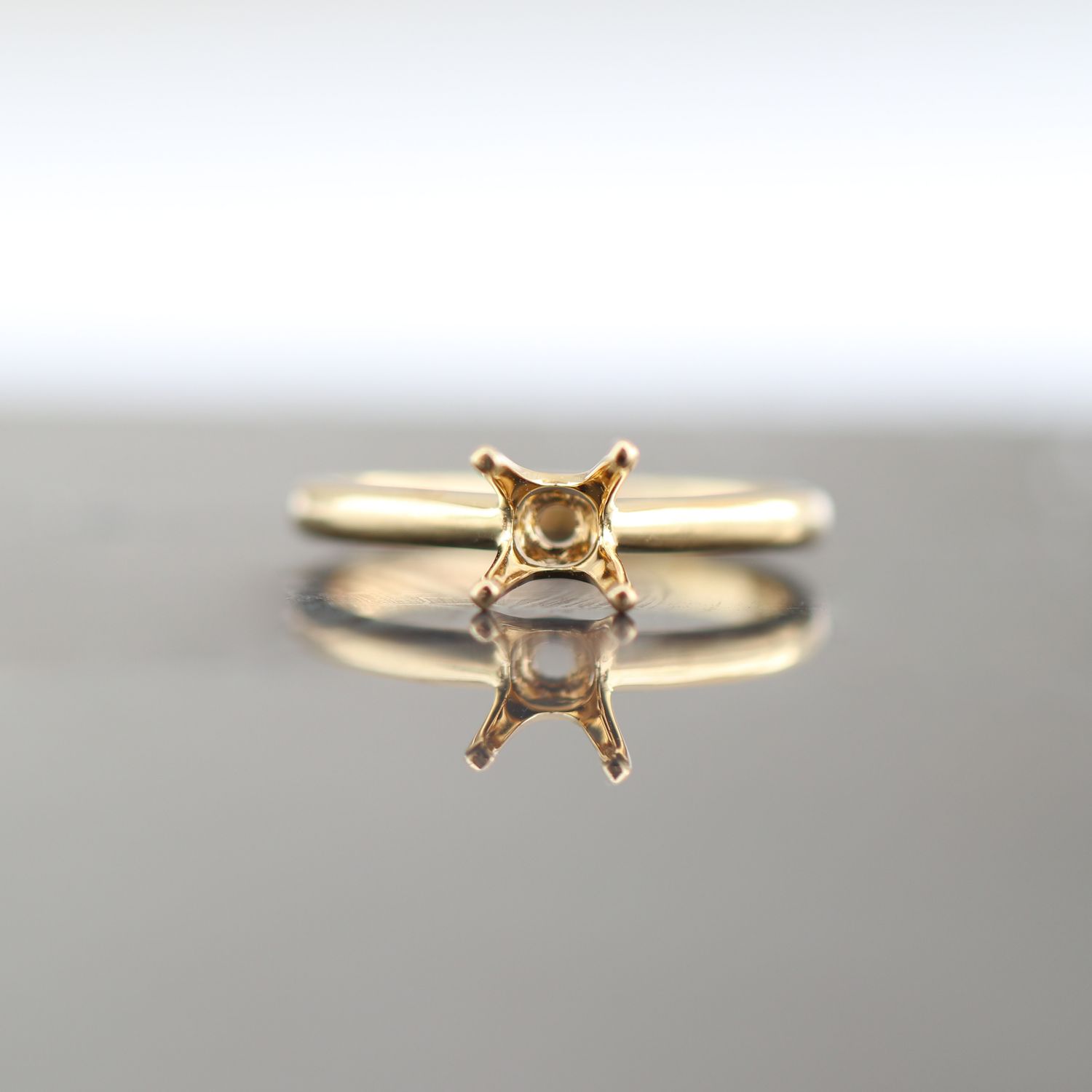 Princess Cut Solitaire  Engagement Ring 4 Prong Yellow Gold 18kt 0.59ct K I1 Size 6 RN00171