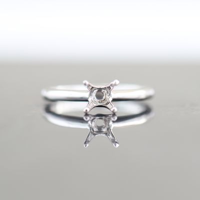 4 Prong Solitaire Engagement Ring 18kt WG 1.03cttw I1 G-I GCD00665-A Canadian Diamond 2.59gr Size 6 RN000443