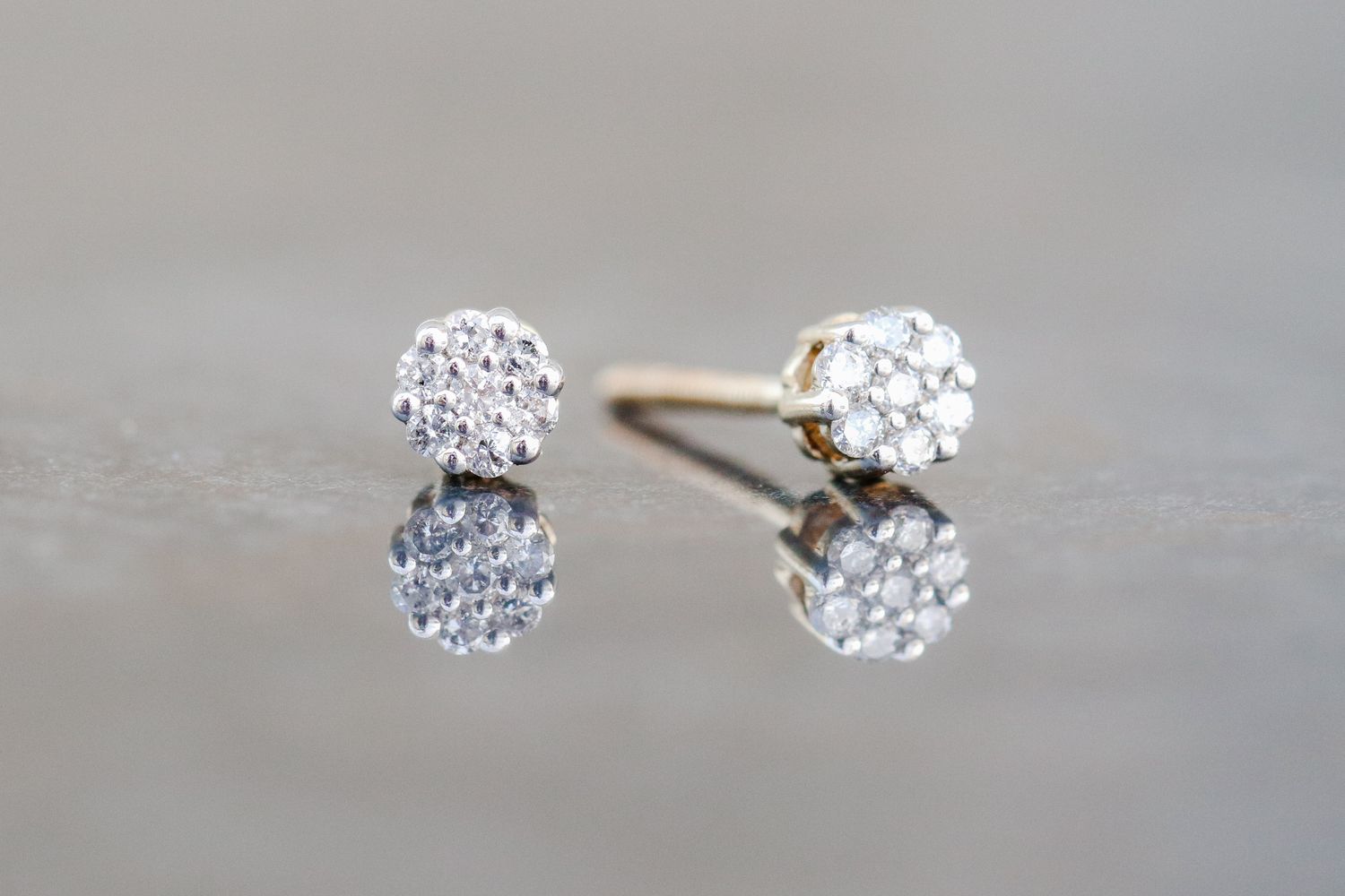 Diamond Cluster Studs 10kt WG 0.12cttw ER00113