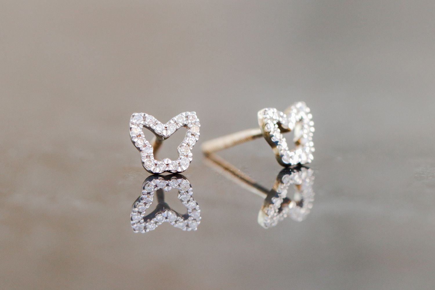 Diamond Butterfly Studs 10kt YG 0.10cttw ER00124