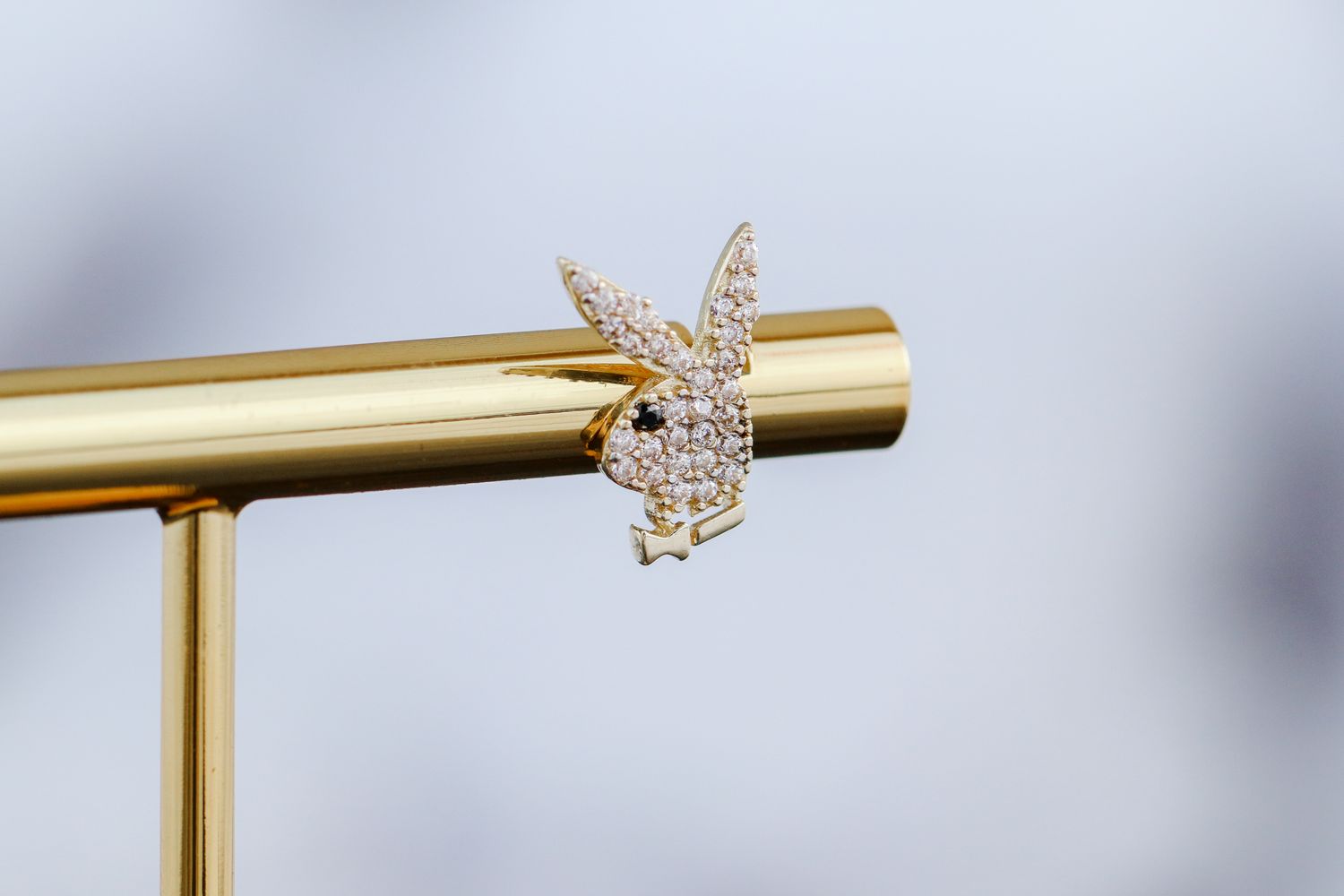 Playboy Studs 14kt YG 1.6gr CZ ER00160
