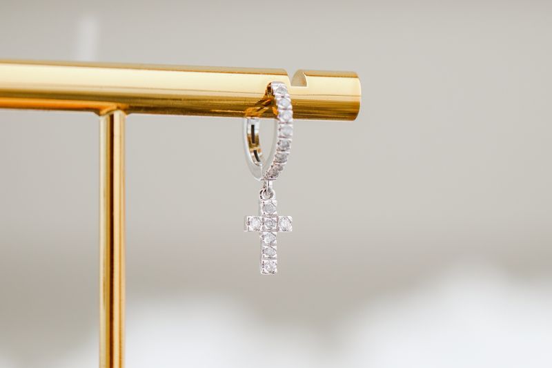 Diamond Cross Earrings 10kt WG 0.33cttw ER00108