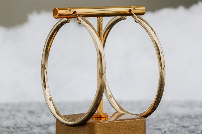 Large Hoops 10kt YG 6.3gr 2.5&quot; ER00141