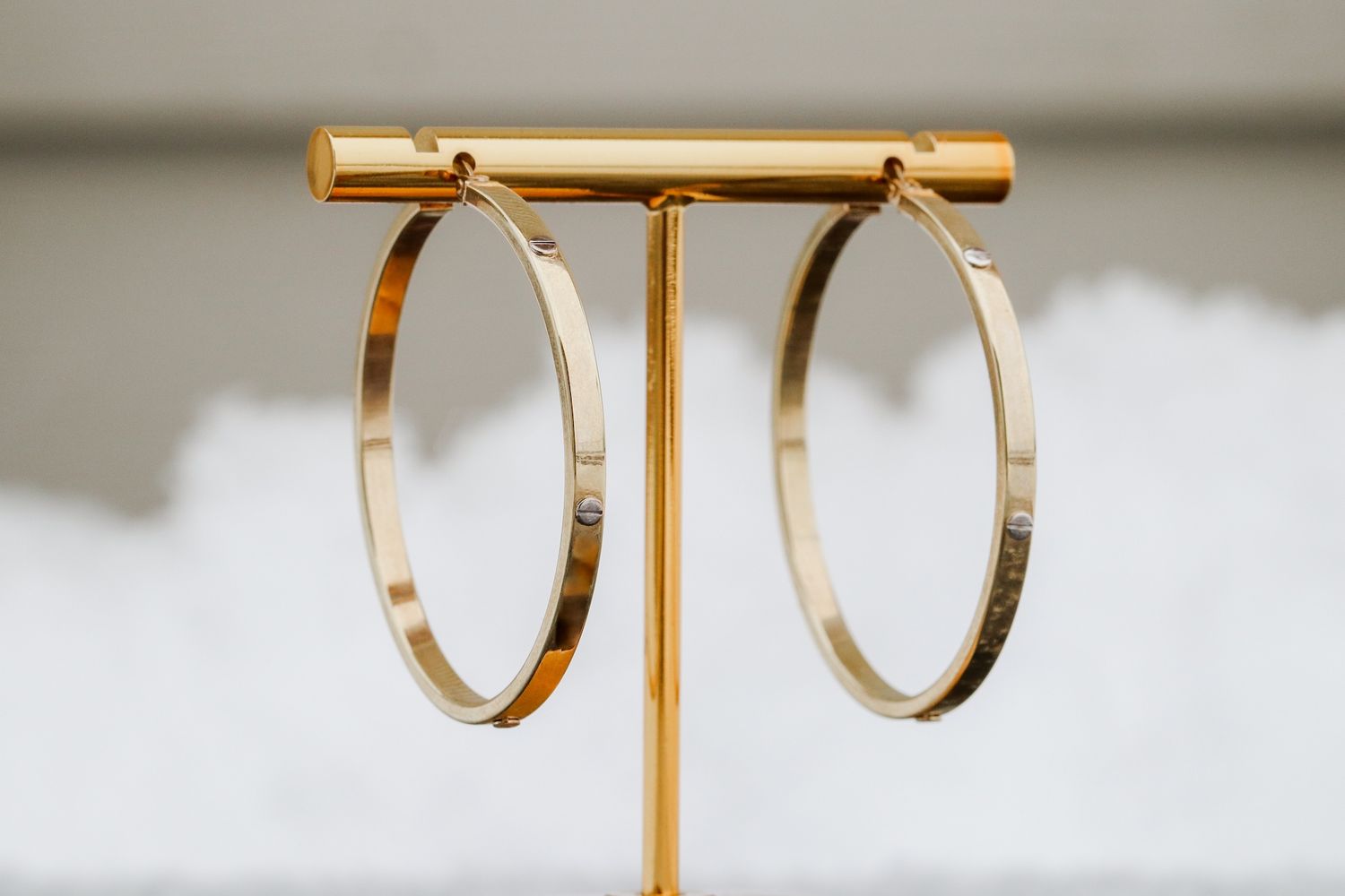 Love Style Hoop Earrings 10kt YG 4.9gr 1.6&quot; 3mm  ER00473
