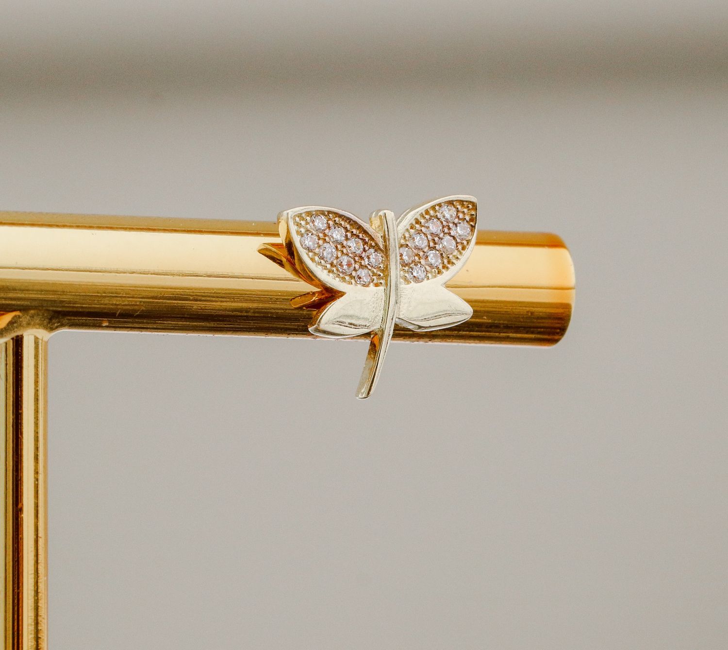 Butterfly Studs 14kt YG CZ 1.7gr ER00161