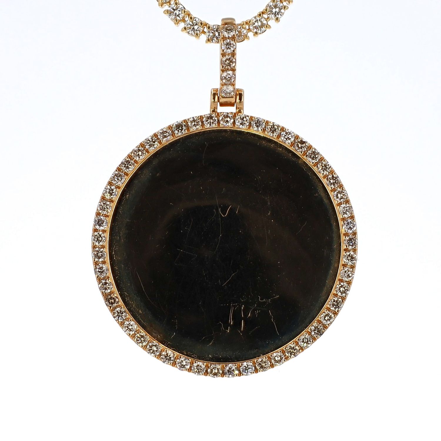 Diamond Frame Picture Pendant 10kt YG  8.1gr 1.15cttw PN00116