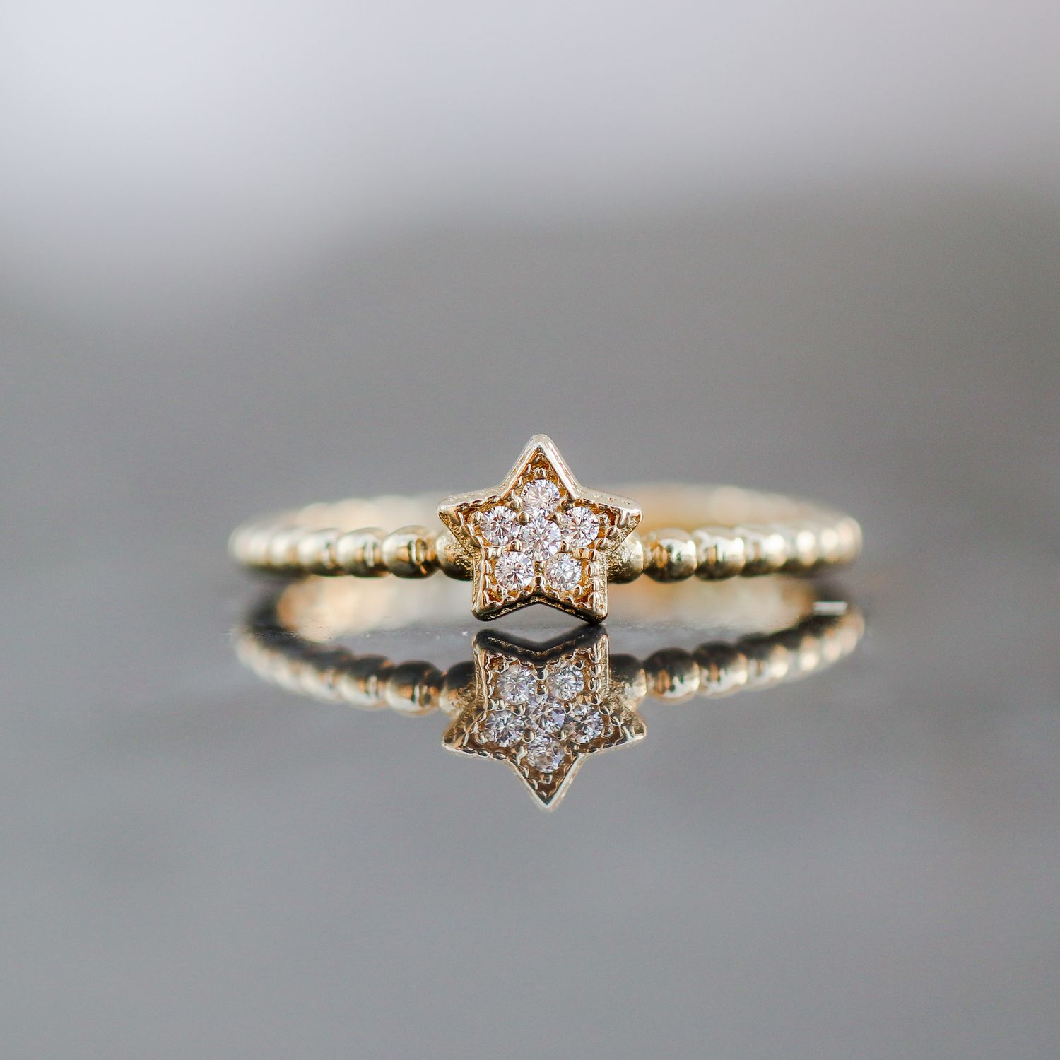 Star Ring 10kt YG 0.9gr RN00112