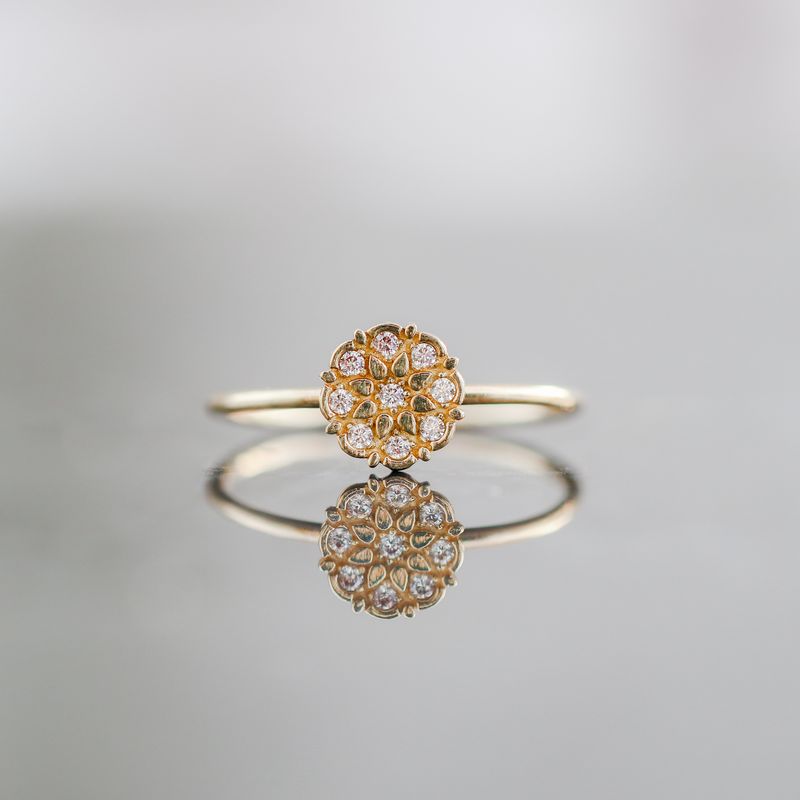 Flower Ring 10kt YG CZ 0.9gr RN00118