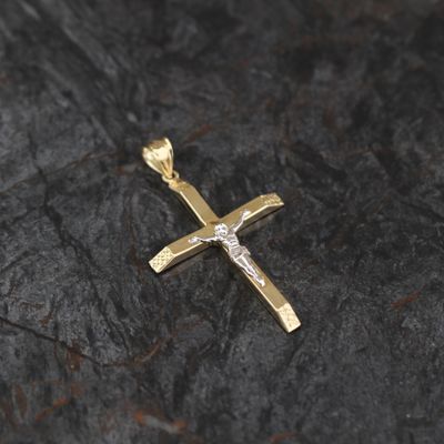 Large Cross Pendant 10kt YG / WG 2.9gr PN00167