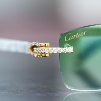 Cartier Buffalo Horn Diamond Glasses White Arms YG Frames  Green Lenses DIAMOND CUTS GRADIENT  140s  Diamonds 4.00cttw SI-I SG00103