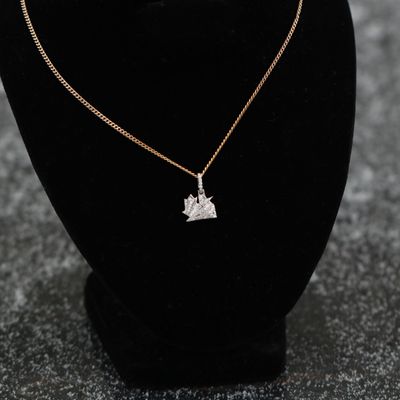 Bijoux Canadian Diamond Boyz Logo Pendant 18kt WG NAT 2.9gr 0.50cttw PN000915