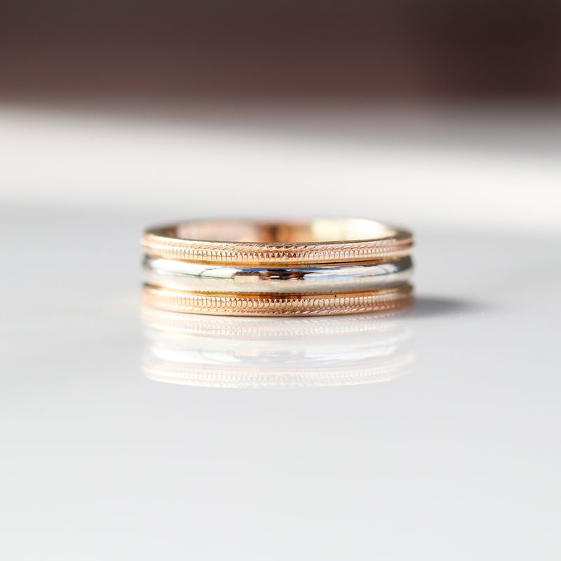 Two Tone Mens Wedding Band 14kt WG/YG 8.99gr RN00193