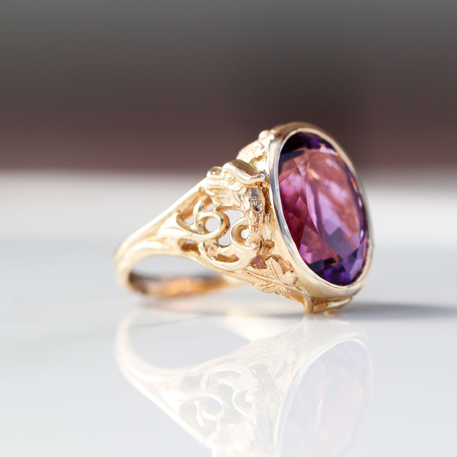 Amethyst Ring 10kt YG 14.8gr RN00196C