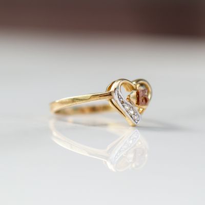Heart Ring 10kt YG 2gr Size 7.5 CZ RN00197