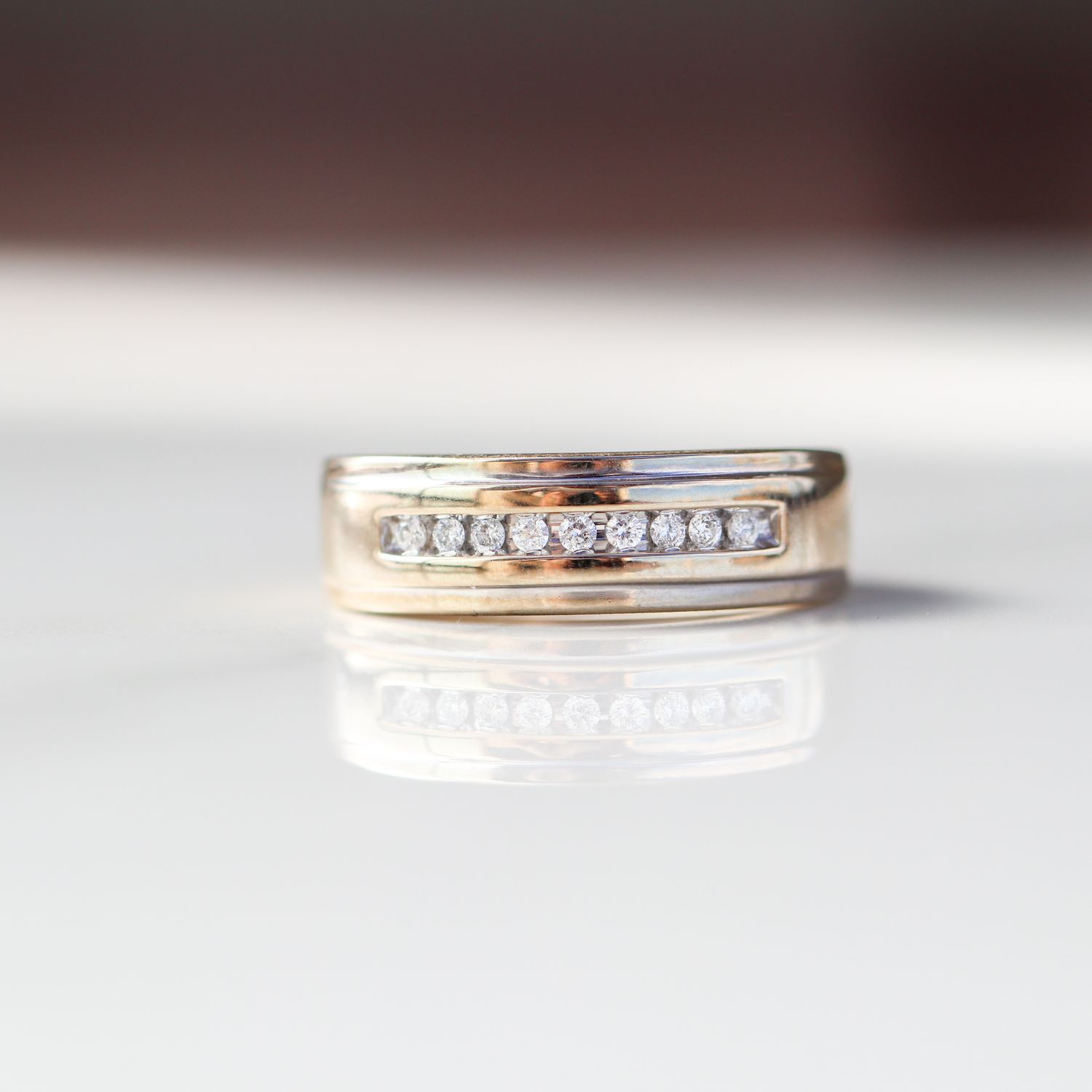 Mens Diamond Wedding Band 10kt WG 5.65gr 9 stones 0.33cttw Size 10 RN00200