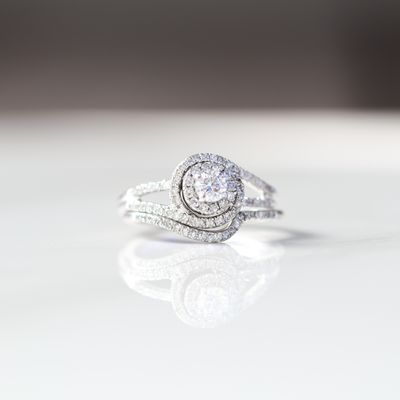 Wedding Ring &amp; Band 2 Piece Set 14kt WG 3.29gr 0.40cttw Natural SI-I GHI Size 5 RN00202