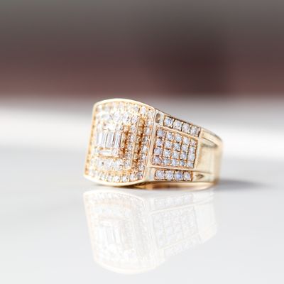 Square Baguette Top Diamond Ring 14kt YG 7.98g 2.14cttw Si/I G-H-I  RN000283