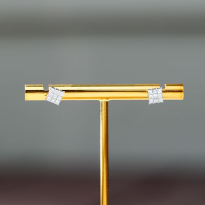 Square Cluster Diamond Earrings 14kt WG 1gr 0.54cttw Natural ER00198