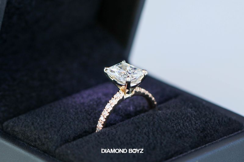 DESIGN YOUR OWN ENGAGEMENT RING