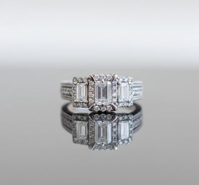Emerald Cut Diamond Engagement Ring 18kt WG 7.4gr 1.23 cttw Lab/Nat VVS-1 F-G-H RN00189C