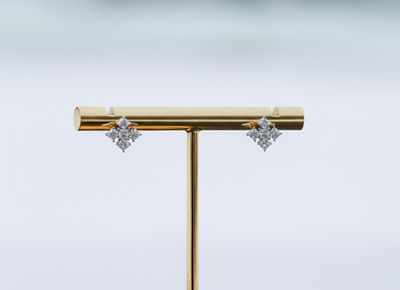 Snowflake Diamond Earrings 14kt WG 0.8gr 0.32cttw Natural ER00200