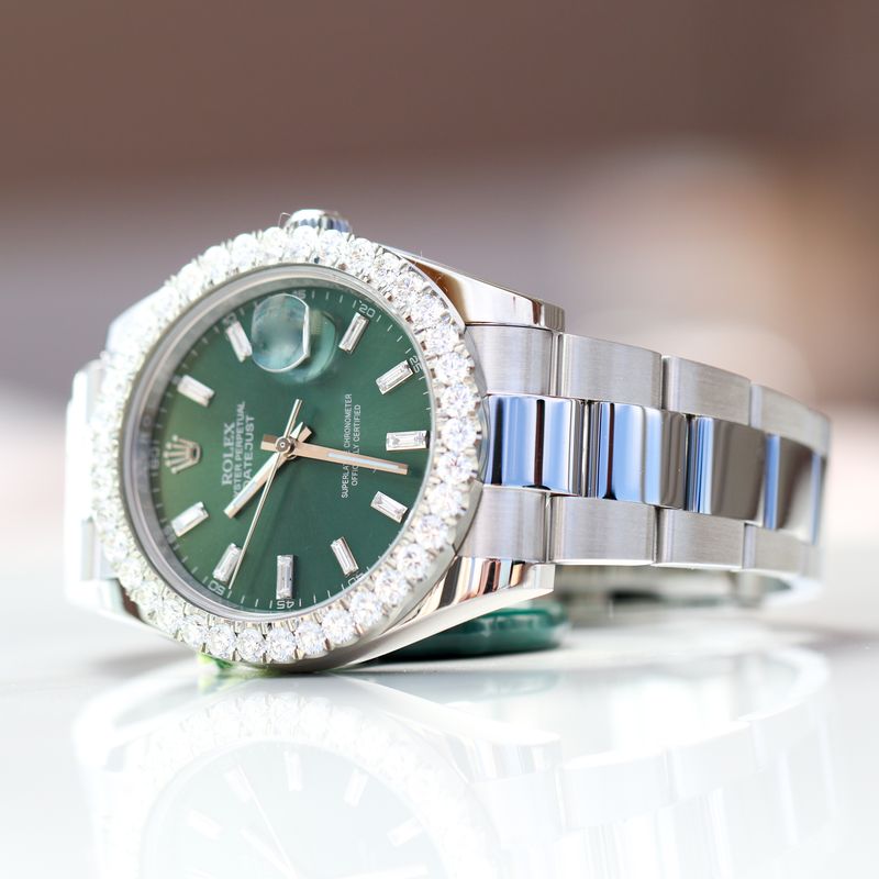 Rolex Datejust Green Dial 41mm Diamond Bezel 4.56ct VVS E Natural SS Oyster Bracelet 12 Link 8 Screws RF 126300 Serial No 2GV44923 WA00168