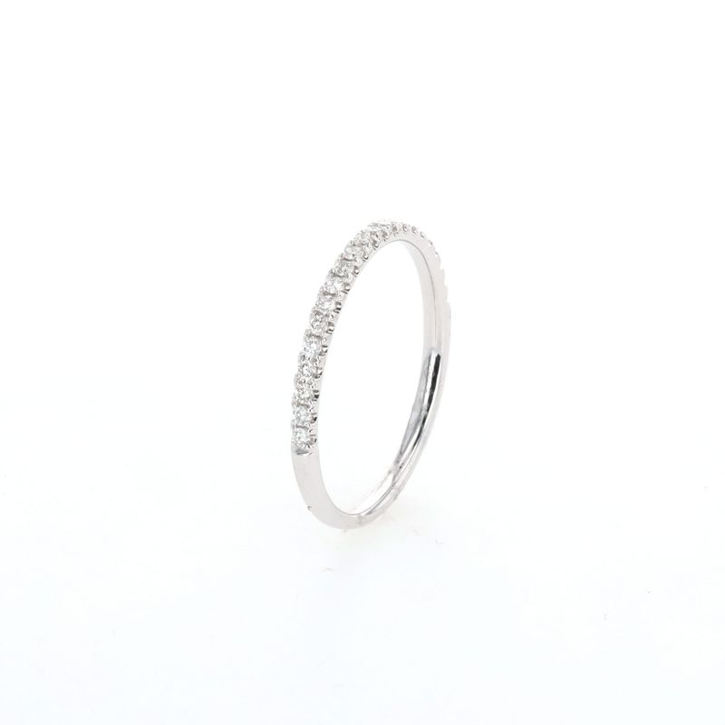 Single Row Diamond Ring 18K WG 1.10gr 0.18ct 21RD RN00236