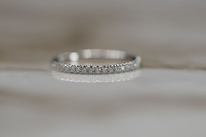 Single Row Diamond Ring 18K White Gold - 1.10gr | 0.18ct