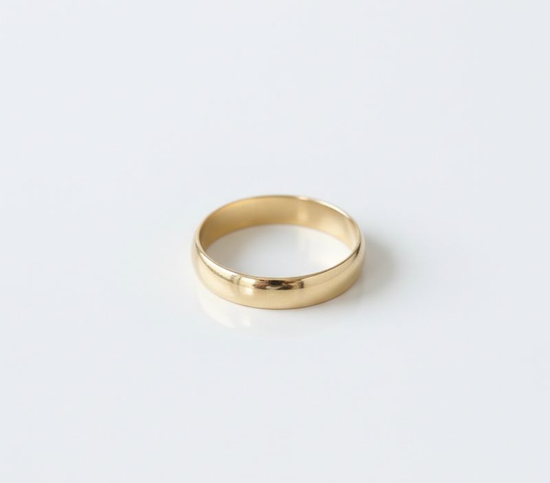 Wedding Band Comfort Fit 10kt YG 3.25gr 4mm Size 10 RN00204