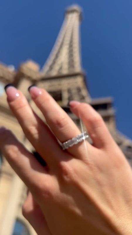 Baguette and Marquise Diamond Eternity Ring 18kt WG 4.62gr 2.62cttw Si-GHI RN000377