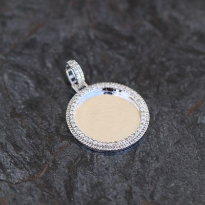 2-Layer Border Diamond Photo Frame Pendant 10K WG 7.1gr 1.45cttw SI-I GHI PN000932