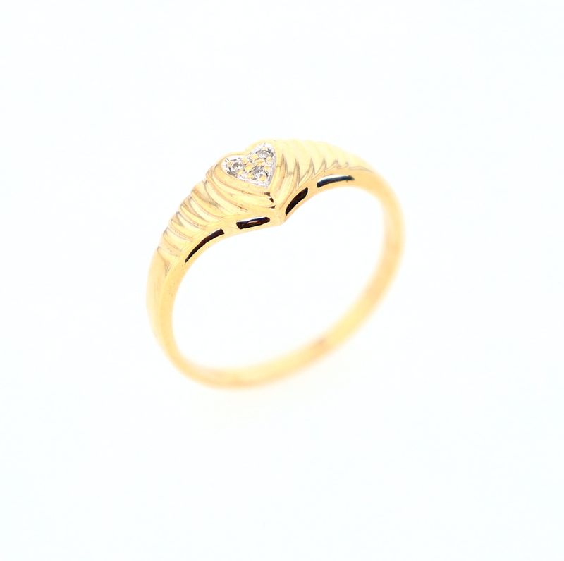 Heart Ring 10kt YG 1.6gr Size 6.75 RN00175