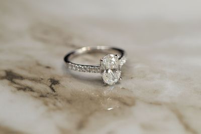 Diamond Oval Engagement Ring 14kt WG LAB Melee 0.32ct Centre 2.01ct VVS 2 E RN000176