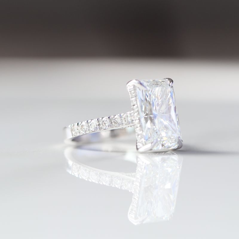 Cashe Brilliant Cut Diamond Engagement Ring 18kt WG 5cttw LAB VS 2 E Color Size 5 RN00215