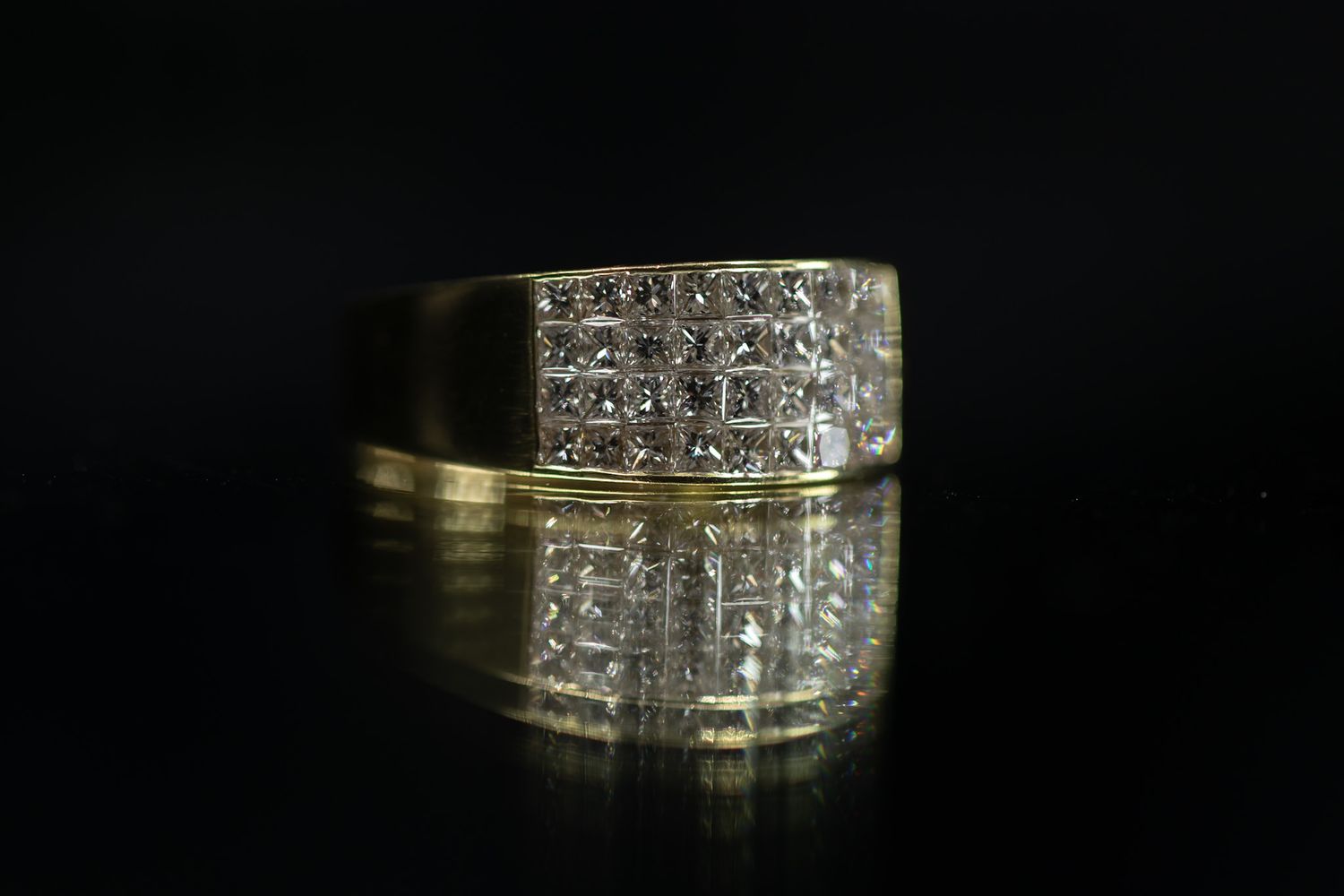 DIAMOND RING 18KT YG 1.80CTTW 36PC INVISIBLE SET NATURAL VS FG RN00221