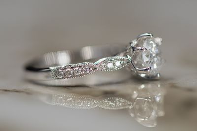 6 Prong Engagement Ring 18kt WG 3gr 1ct Natural 0.13ct Band 12RD Size 6 RN00239