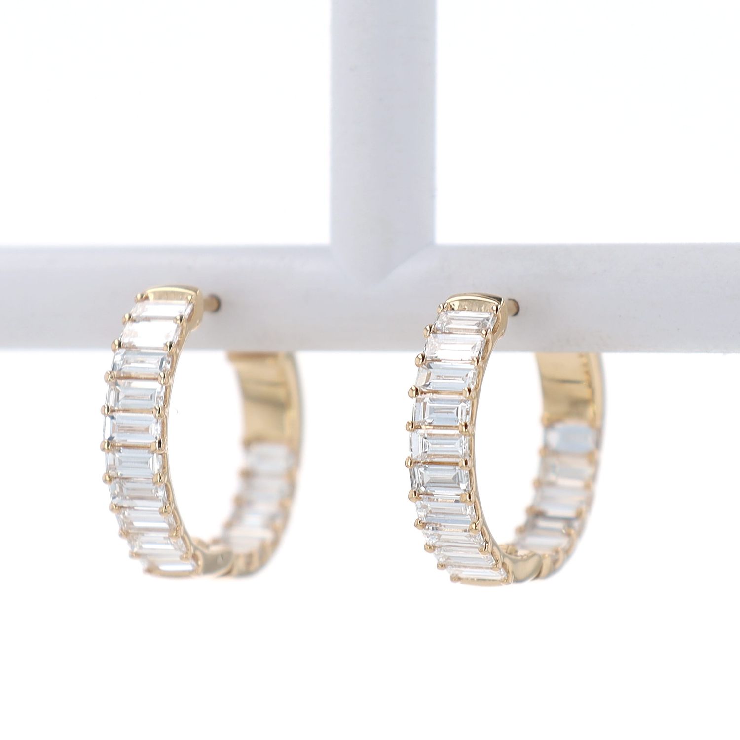 Diamond Baguette Hoops 14kt YG 5.97gr LAB 3.08cttw VVS D-F ER00207