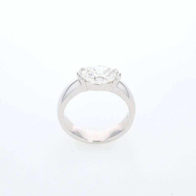 Oval Engagement Ring 14kt WG 6.44gr LAB 2.00cttw VS - F Size 6.5 RN00247