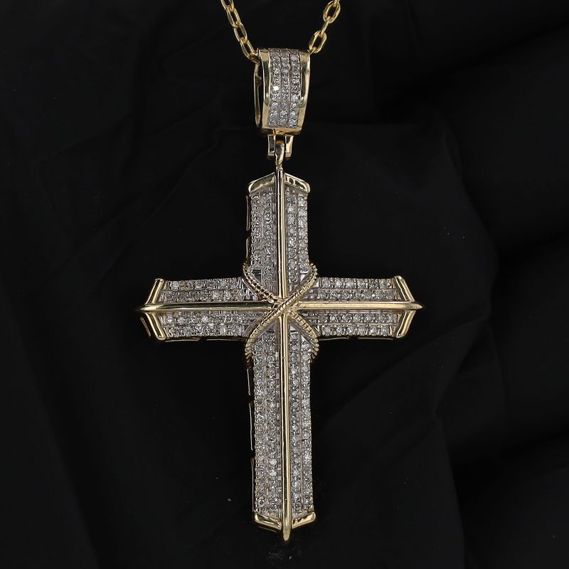 Diamond Cross Pendant 10kt YG 4.97gr Natural Diamonds PN00198