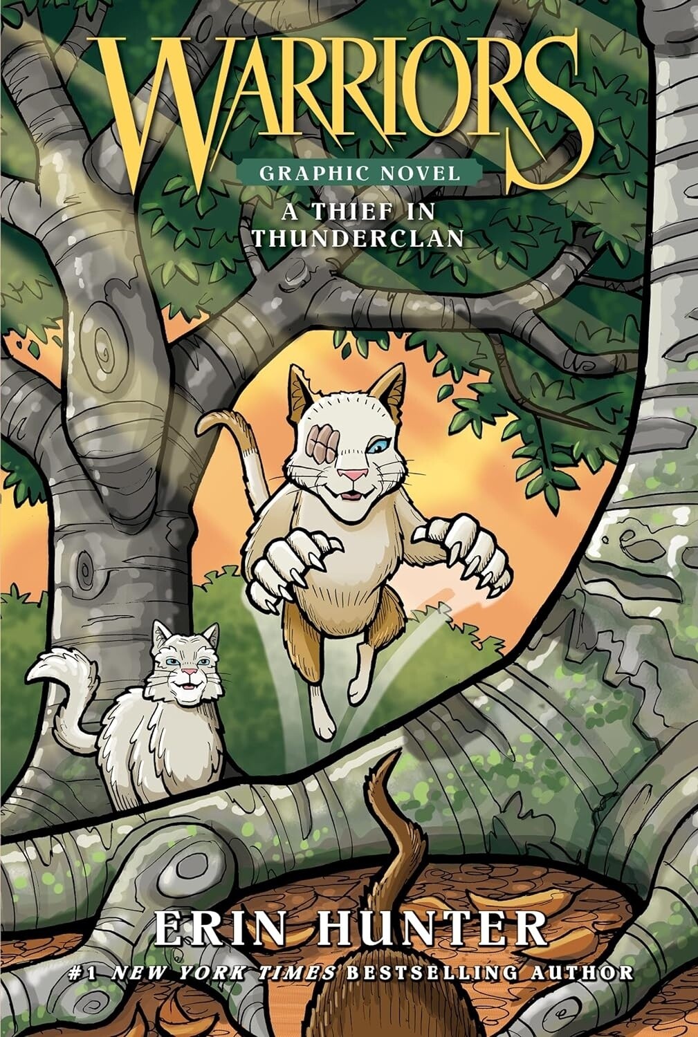 Warriors: A Thief in ThunderClan Paperback