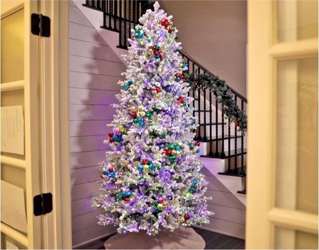 9&#39; Holiday Memories Snow-Dusted Fir Christmas Tree with LED Lights