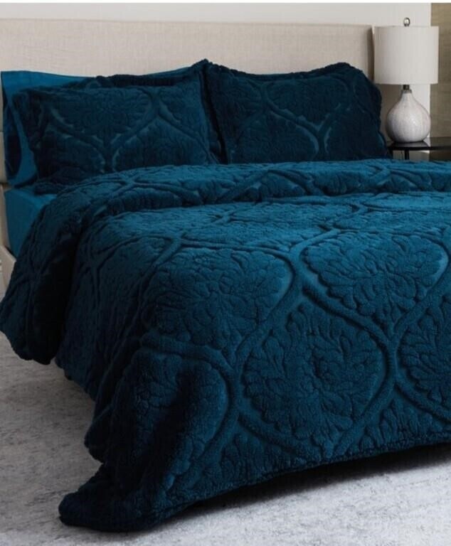 Guillaume Sherpa Jacquard King Size 3-Pc Comforter Set