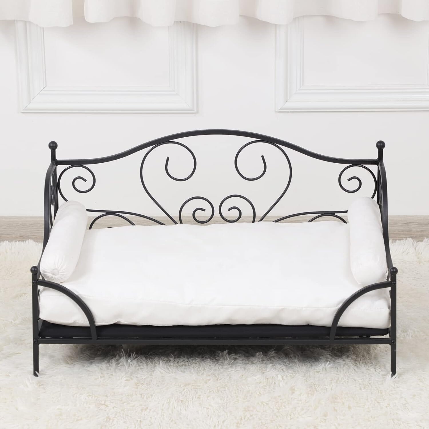 Dog Bed with Black Metal Frame