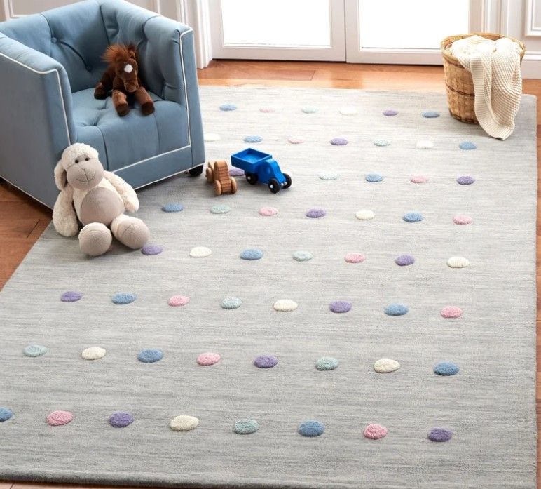 Cuyahoga Polka Dots Handwoven Wool Area Rug, 8&#39; x 10&#39;