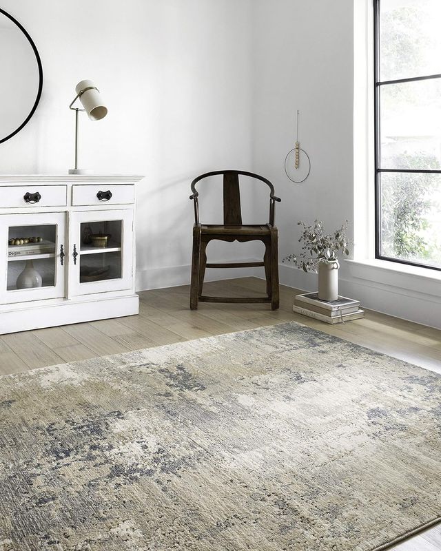Loloi II Teagan Collection Area Rug Sand/Mist, 3&#39;-4&quot; x 5&#39;-7&quot;